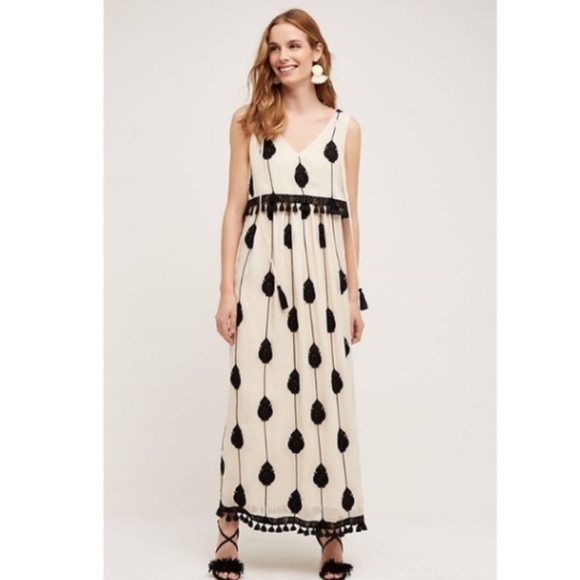 Moulinette Soeurs Embroidered Medallion Maxi Dress - Picture 5 of 8